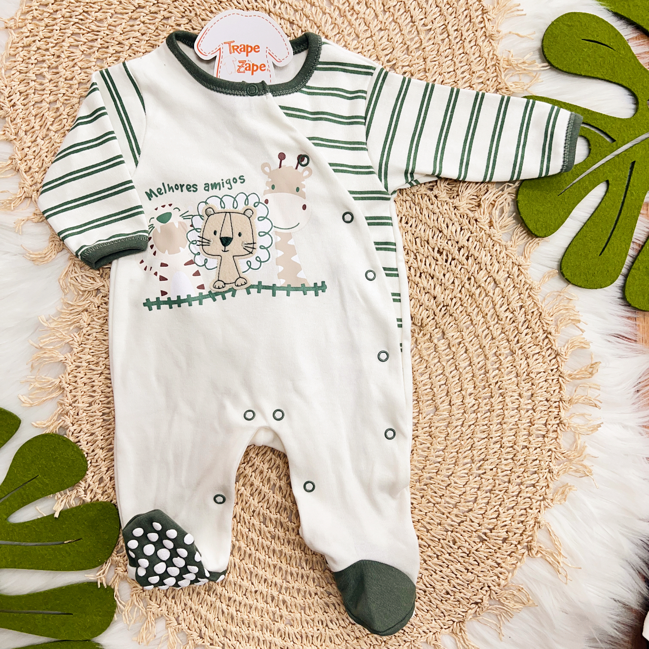 Macacão Malha Trape Zape - Melhores Amigos - Verde Musgo e Off White